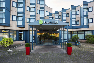 H+ Hotel Köln Brühl: Vista exterior
