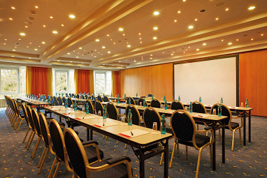 H+ Hotel & SPA Friedrichroda: Sala de conferencia