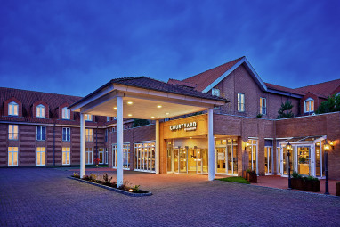 Courtyard by Marriott Schwerin : Vue extérieure