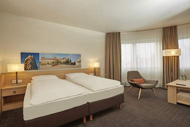 H+ Hotel Darmstadt: Chambre