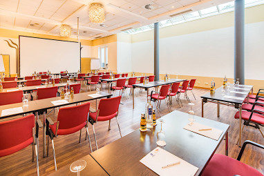 Airways Hotel Frankfurt Airport West: Sala de conferencia