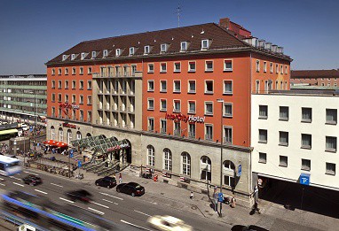 IntercityHotel München: Außenansicht