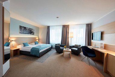 GHOTEL hotel & living Göttingen: Habitación
