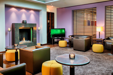 ACHAT Hotel Wiesbaden City: Bar/lounge