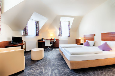 ACHAT Hotel Wiesbaden City: Kamer