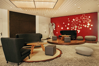 H+ Hotel & SPA Engelberg: Lobby
