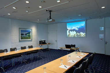 H+ Hotel & SPA Engelberg: Meeting Room