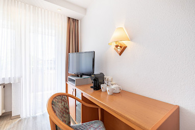 Select Hotel Elisenhof: Room
