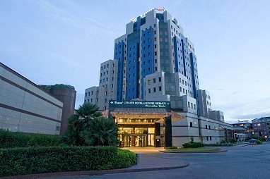 Grand Cevahir Hotel and Convention Center: Exterior View