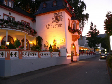 DAS Ebertor Hotel & Hostel: Außenansicht