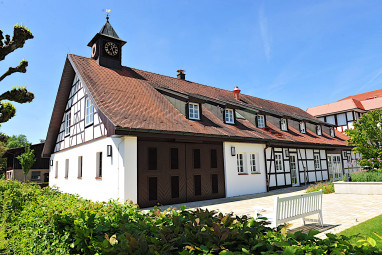 Wald & Schlosshotel Friedrichsruhe: Exterior View