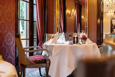 Wald & Schlosshotel Friedrichsruhe: Restaurante