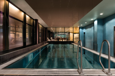 Adina Apartment Hotel Frankfurt Neue Oper: Pool