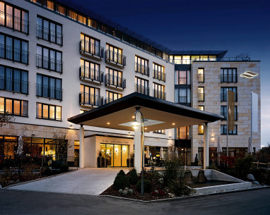 Hotel Vier Jahreszeiten Starnberg: Exterior View