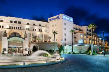 Hilton Malta: Vista exterior