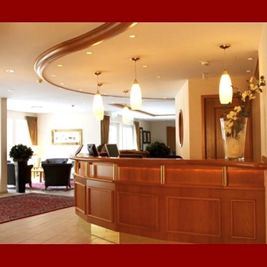 Waldhotel Nachtigall: Lobby