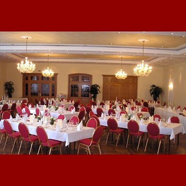 Waldhotel Nachtigall: Ballroom