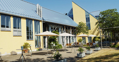 HARRES Veranstaltungszentrum: Exterior View