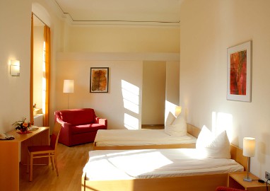 Bildungshaus Kloster Schöntal: Room