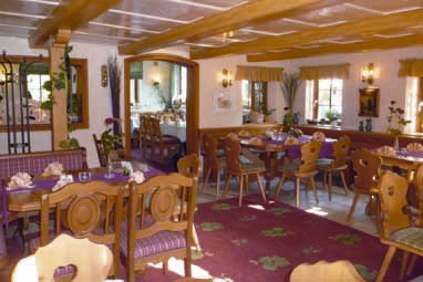 Romantik Hotel Zum Lindengarten: Restaurant