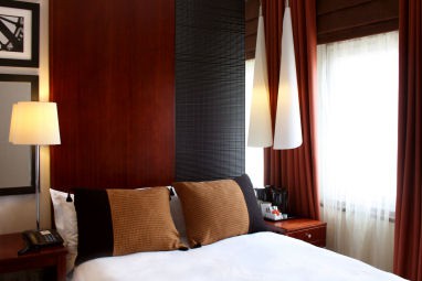 Townhouse Hotel: Zimmer