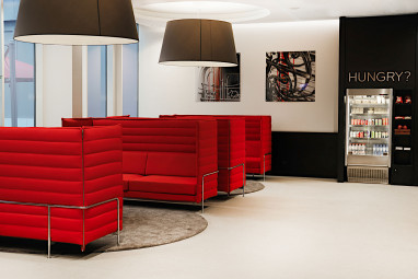 Park Inn by Radisson Brussels Midi: Hall