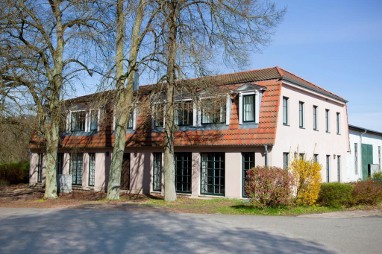 Hotel und Restaurant Gut Sarnow: Exterior View