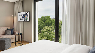 June Six Hotel Berlin City West: Zimmer