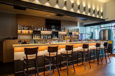 Styles Hotel Frankfurt Airport: Bar/lounge