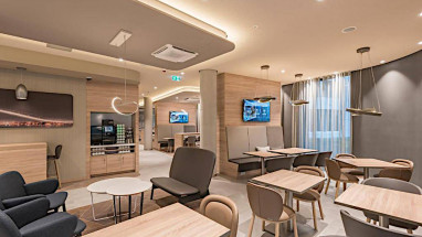 Hampton by Hilton Frankfurt Airport: Restaurant