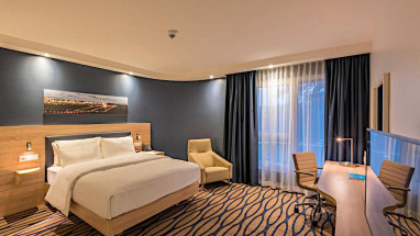 Hampton by Hilton Frankfurt Airport: Chambre