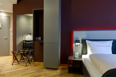 Qube Hotel Bahnstadt : Chambre