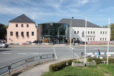 Stadthalle Limbach-Oberfrohna: Vista exterior